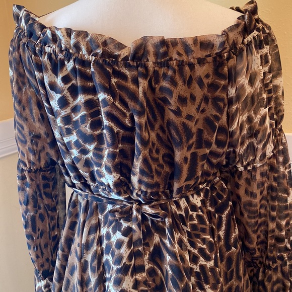 Antthony Original Large Leopard print Blouse - Picture 5 of 8